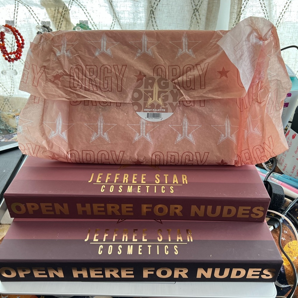 Jeffree Star Nude Bundle